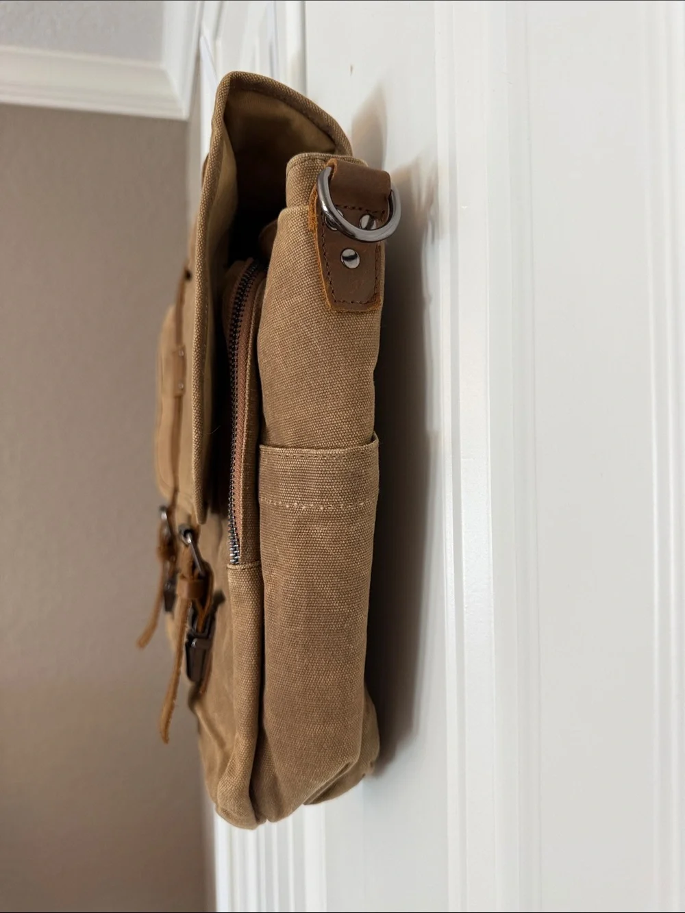Classic Tan/Brown Canvas Messenger Bag for Men NWOT